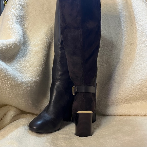 Bandalino Brown with Gold Hardware Tall Boots Size 9 - Picture 2 of 12